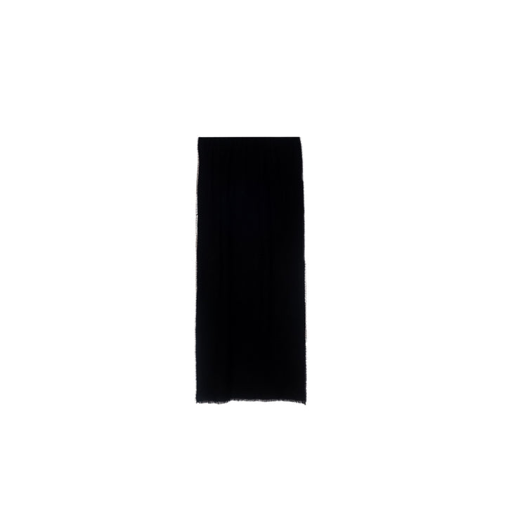 Cashmere scarf in black, full length
