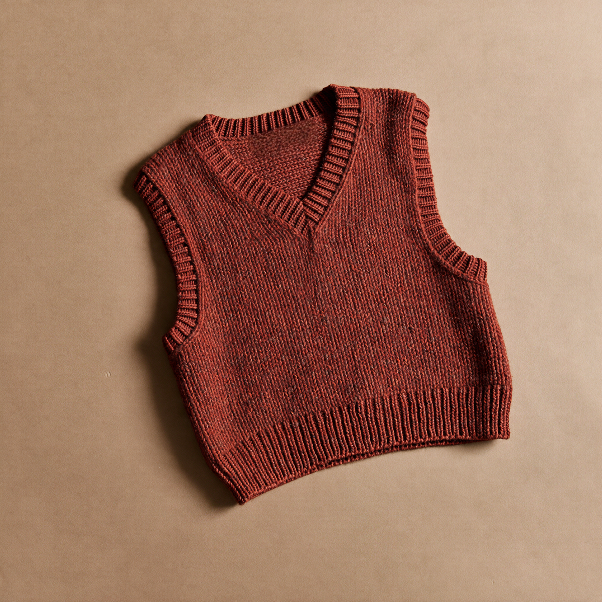 Fairway Vest in Umber