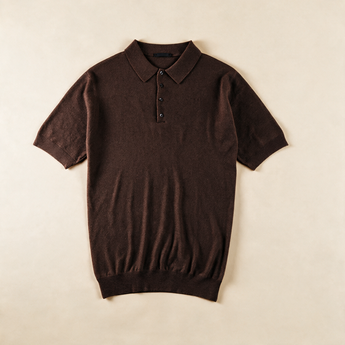 Capsule Polo in Carob